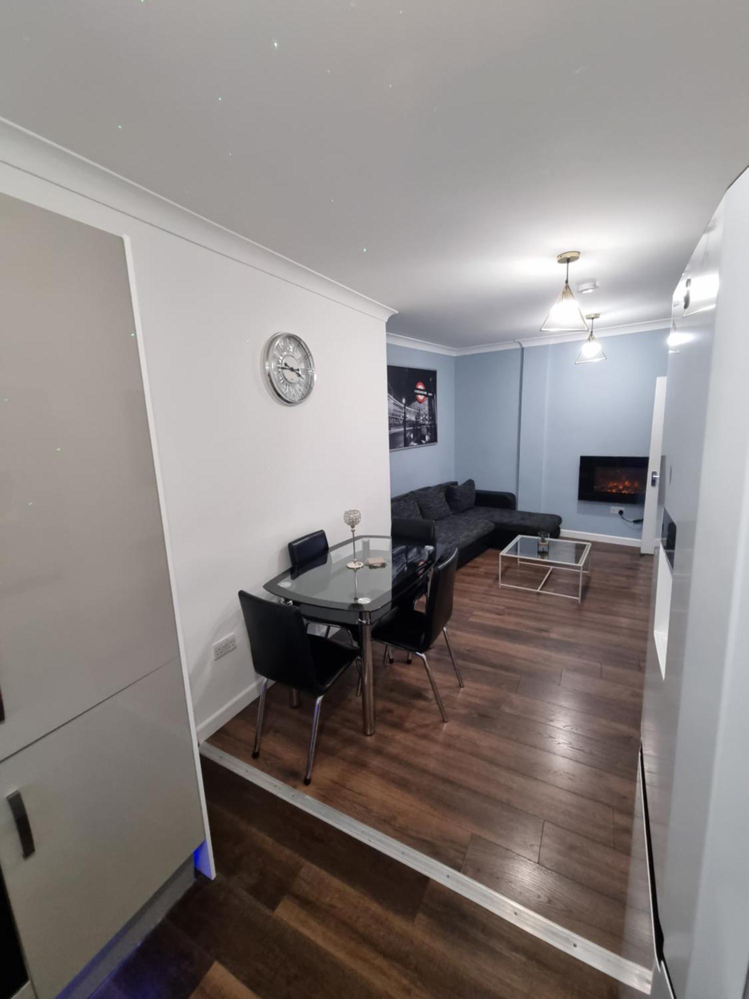 Beautiful Modern Apartment On Wick Lane Λονδίνο Εξωτερικό φωτογραφία